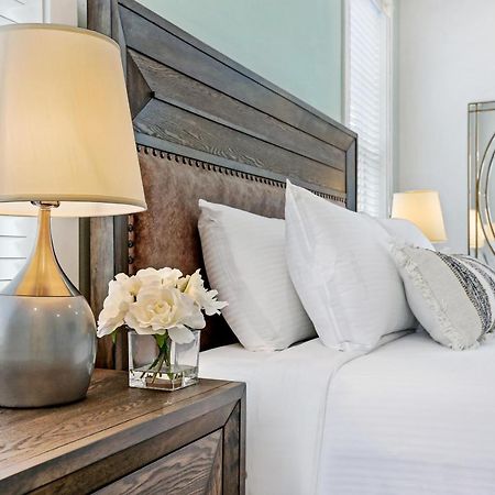 Hosteeva Amazing 4 Bedroom Modern Condo With Balcony Near Frnch Quarter New Orleans Exterior photo