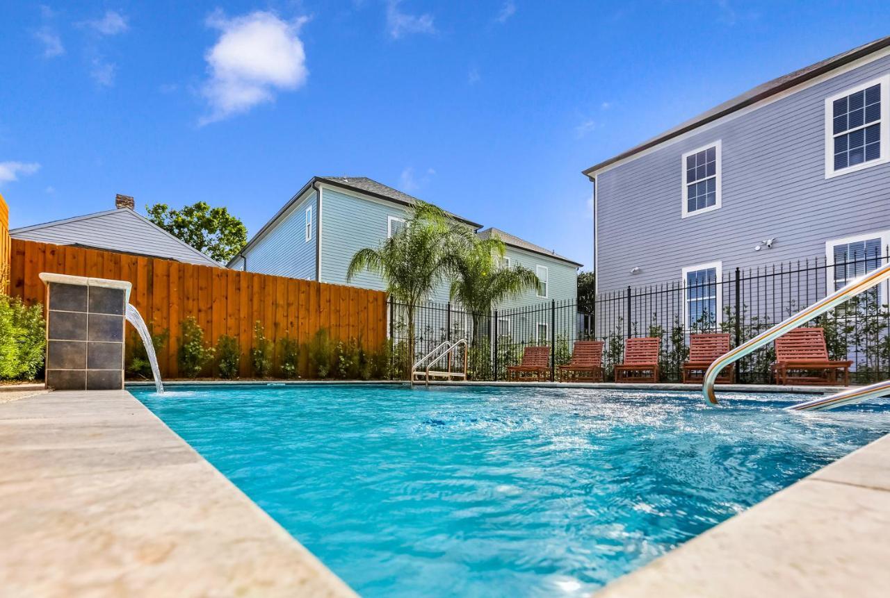 Hosteeva Amazing 4 Bedroom Modern Condo With Balcony Near Frnch Quarter New Orleans Exterior photo